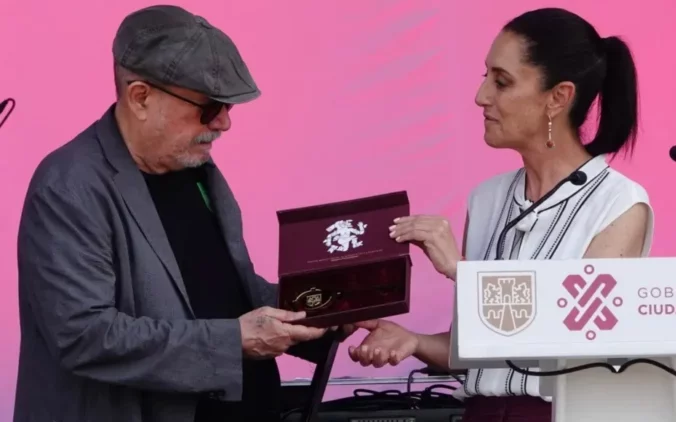 Video: Jefa de Gobierno de la Ciudad de México declara “Huésped Distinguido” al cantautor cubano Silvio Rodríguez