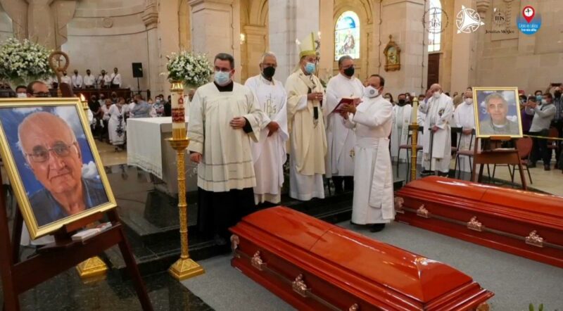 Video: Mensaje a AMLO en los funerales de los jesuitas asesinados: “Los abrazos ya no nos alcanzan para cubrir los balazos”