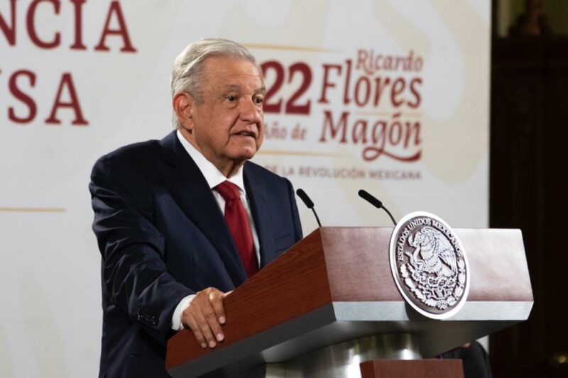 “En Morena se debe evitar ser borrego”, insta López Obrador. Monreal no participará en elección de consejeros