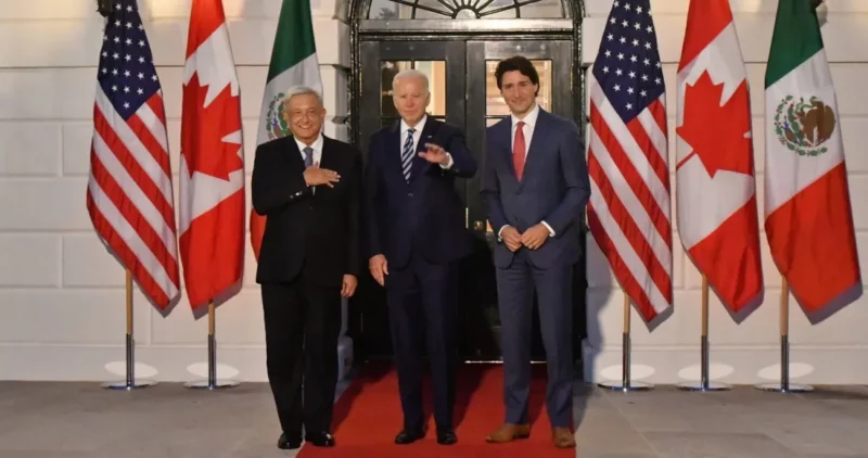 El presidente de EU, Joe Biden, y el Primer Ministro de Canadá, Justin Trudeau, visitarán México en noviembre para cumbre sobre T-MEC, anuncia AMLO