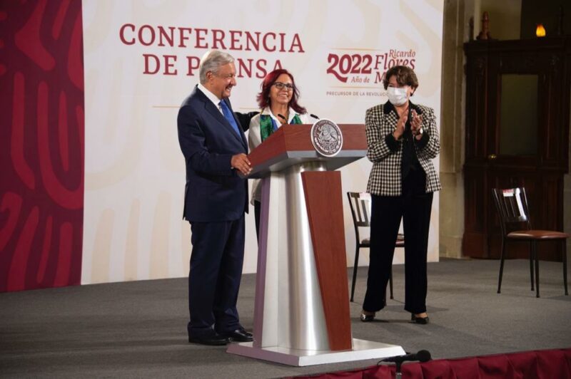 AMLO designa a la maestra Leticia Ramírez, responsable de Atención Ciudadana de la Presidencia, como nueva Secretaria de Educación en lugar de Delfina Gómez