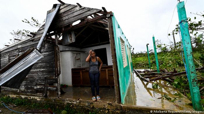 Videos: Apagón eléctrico total y cuantiosos daños en Cuba tras paso del huracán ‘Ian’ que se dirige a Florida