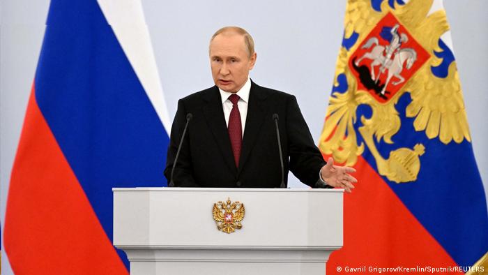 Rusia se anexa Donetsk, Lugans, Jersón y Zaporiyia y Putin llama al fin de la guerra