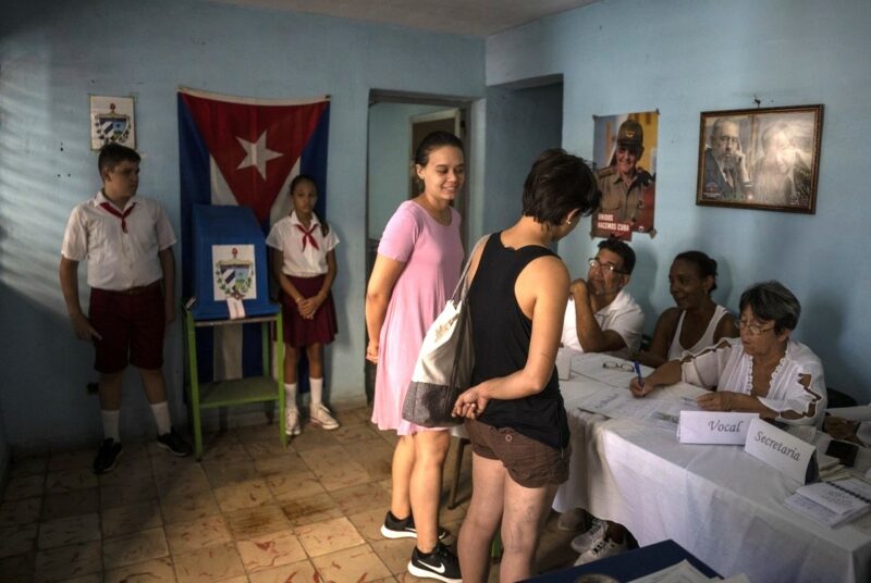 Cuba aprueba en referendo el matrimonio homosexual y el vientre subrogado