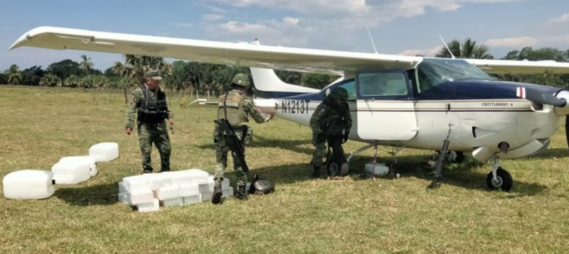 Intercepta Sedena avión con 340 kilos de cocaína