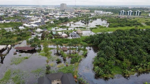 Reportan más de 600 muertos y 3, 219,000 damnificados por inundaciones en Nigeria