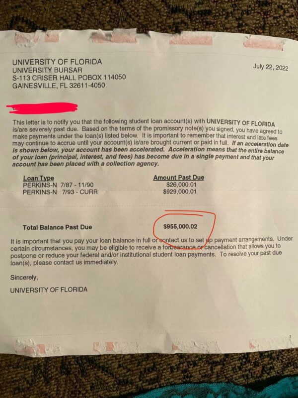 Una maestra de Florida pensó que había saldado la deuda de su préstamo estudiantil hace 20 años. Luego recibió una factura por un millón de dólares