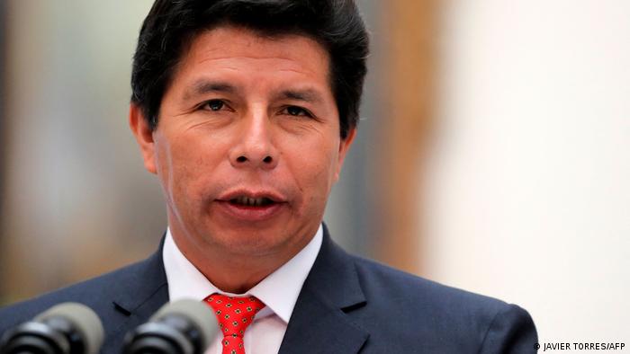 Expresidente Pedro Castillo permanecerá detenido por 18 meses en Perú
