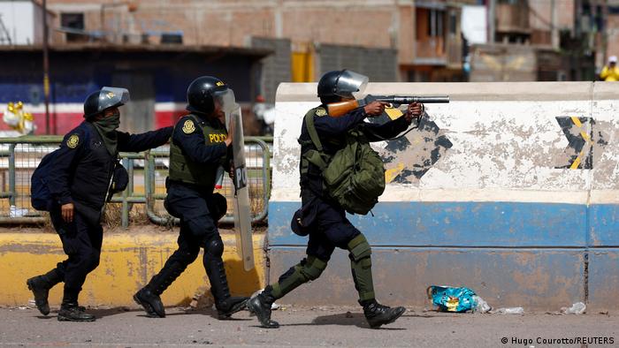 Perú reporta al menos 17 muertes tras protestas en Juliaca