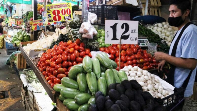 Videos: Plan de AMLO ayudó contra máximos de precios de alimentos y energéticos, reconoce IP