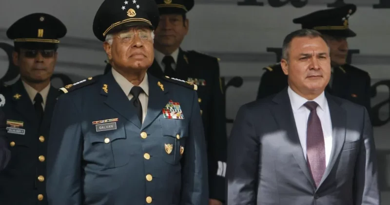 Video: El general Guillermo Galván, titular de la Defensa de Calderón, también fue sobornado por narcos