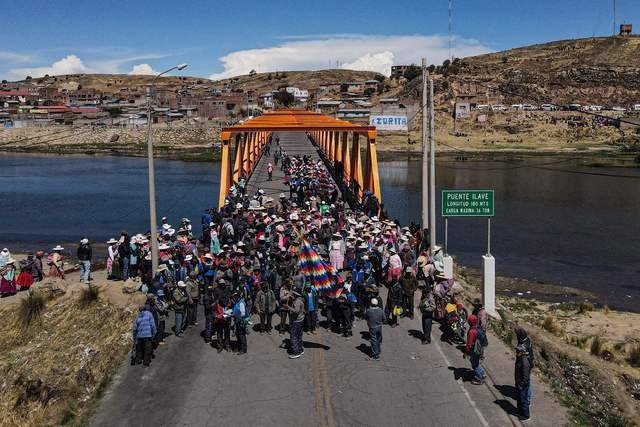 Represión en Perú suma 49 muertes y 600 heridos en 41 días de mandato de Boluarte