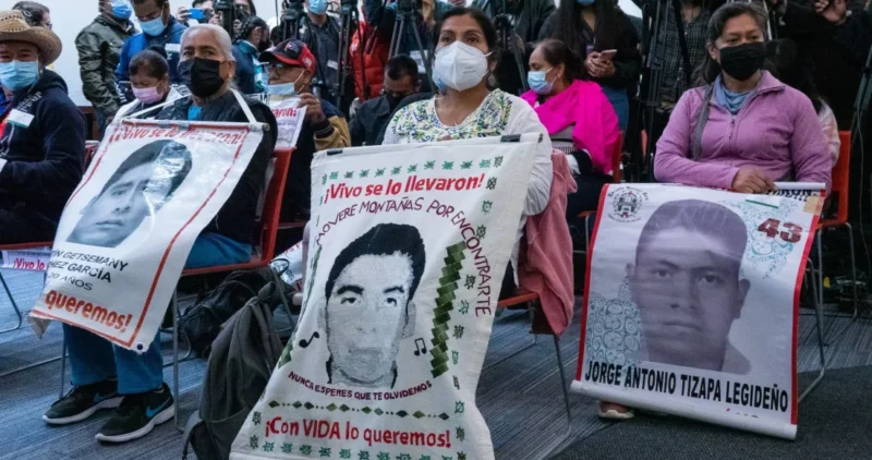 Videos: La Sedena movió documentos sobre Ayotzinapa y niega su existencia: Expertos del GIEI