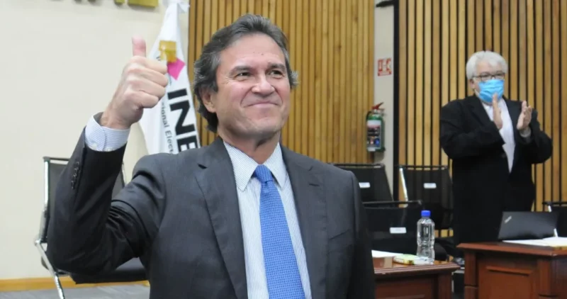 Video: Edmundo Jacobo Molina renuncia al INE. “Me han politizado”, arguye