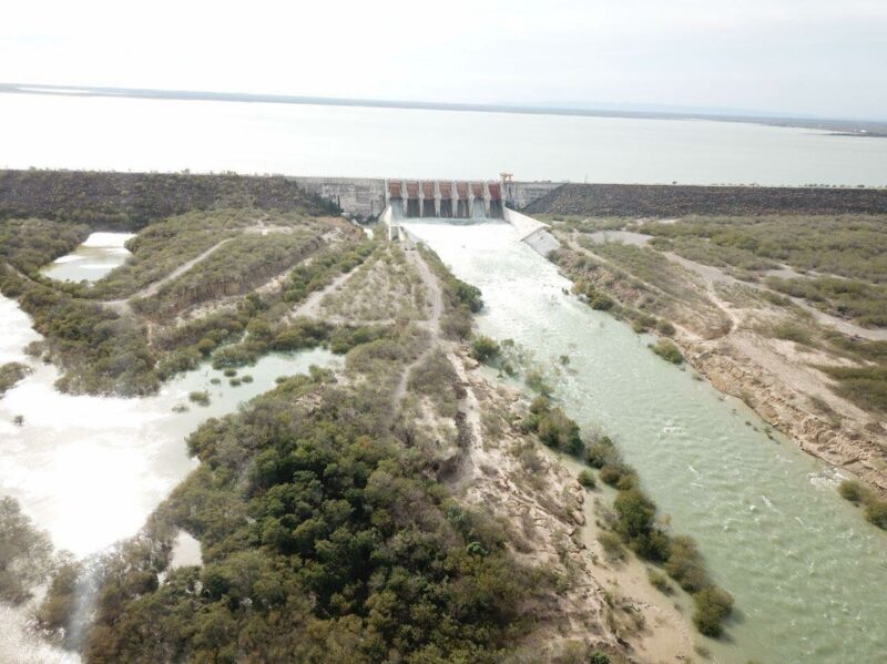 En gira por Nuevo León, AMLO inspecciona avances del acueducto El Cuchillo II y reitera su apoyo al gobernador Samuel García, en su diferendo con el Congreso local