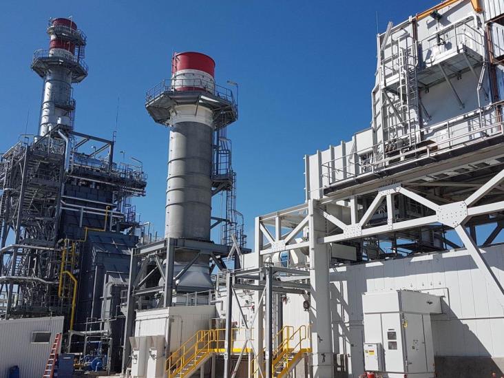 La CFE ya puede generar el 55% de energía eléctrica con la adquisición de las 15 plantas adquiridas a Iberdrola, afirma AMLO.  Son más modernas que las mexicanas