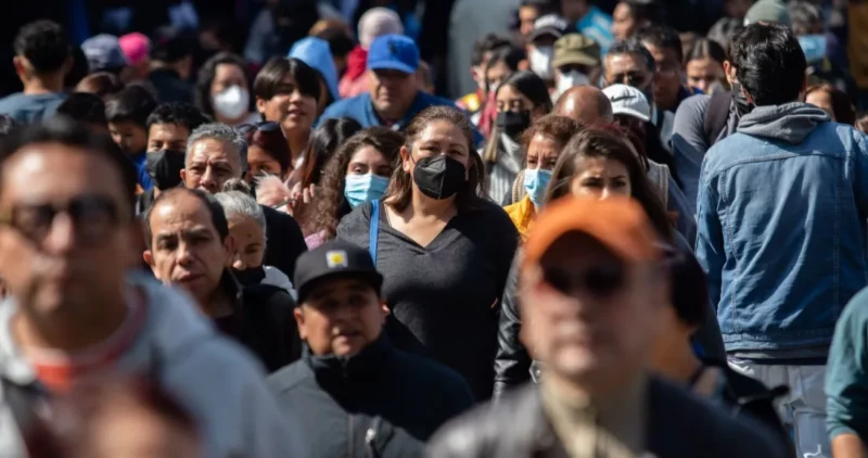 Videos: Fin a la emergencia por la pandemia de COVID en México; AMLO firma decreto