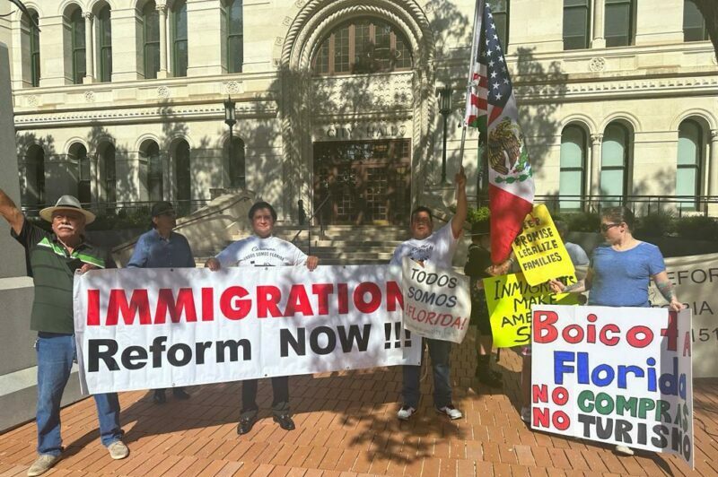Videos: Solidaridad de Sheinbaum con el pueblo migrante y con los que luchan contra la “inhumana, absurda, ridícula y discriminatoria” ley SB 1718 de Florida