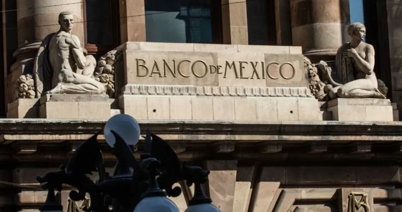 Banxico considera que se debe mantener tasa de interés en 11.25% un tiempo prolongado