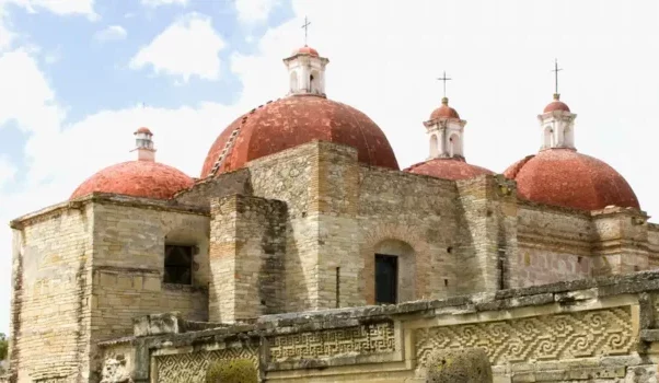 Video: Hallan “entrada al inframundo” zapoteca bajo una iglesia en Oaxaca