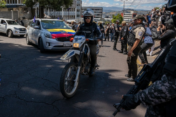 Video: Luto nacional en Ecuador; llama a FBI para que indague magnicidio