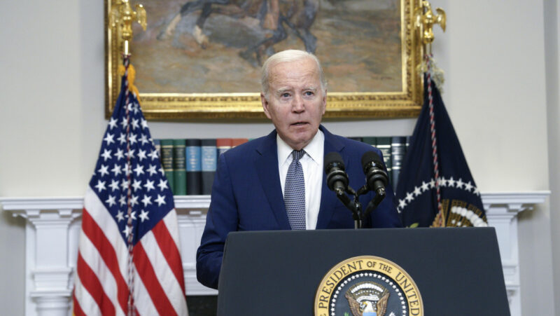 Biden enfrenta ola de críticas por complicidad en bombardeos a Gaza
