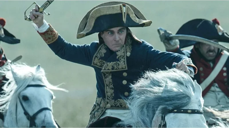 Con épicas y sangrientas batallas llega ‘Napoleón’ a los cines