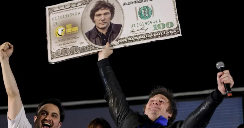 Inflación de 140% y devaluación del peso angustian a Argentina tras victoria de Milei
