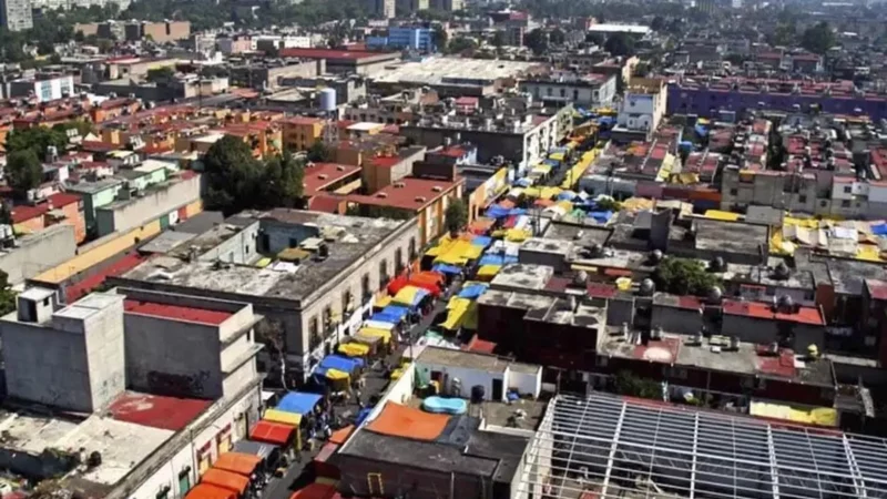 El “chido” barrio bravo´de Tepito de la Ciudad de México; los tours ya se cobran en dólares
