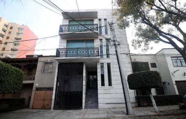 Huellas del cartel inmobiliario panista de Benito Juárez en 120 inmuebles. Hay 40 asegurados: Fiscalía capitalina