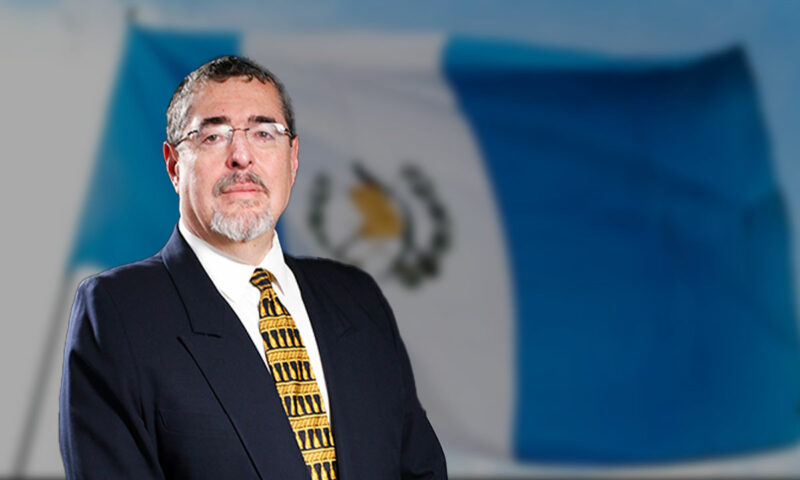 Bernardo Arévalo toma posesión hoy de la presidencia de Guatemala