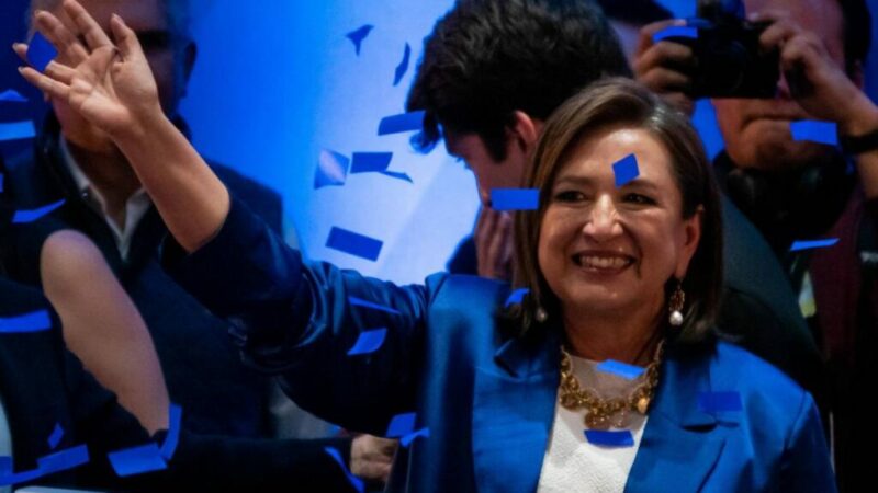 Xóchitl Gálvez recibe constancia como candidata del PAN a la Presidencia