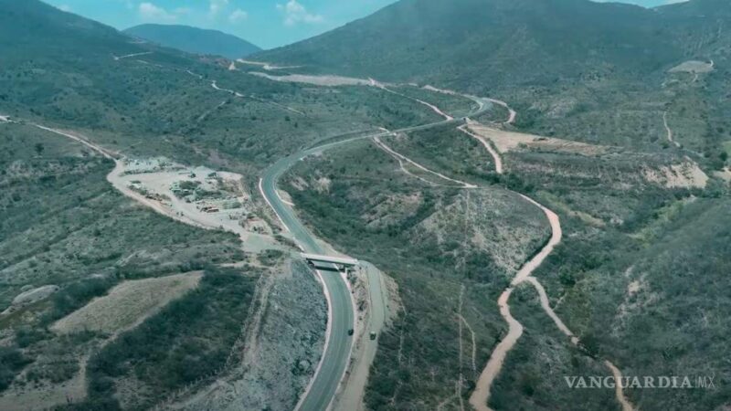 Video: AMLO inauguró la vía corta Oaxaca-Puerto Escondido, cuya construcción se inició hace quince años y fue abandonada por los gobiernos de Calderón y Peña Nieto