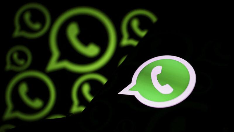 Condenan a muerte a un estudiante por enviar mensajes de WhatsApp