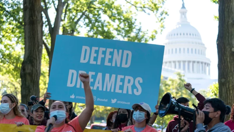 Video: El 94% de ‘dreamers’ con DACA está empleado; han logrado mejor salario y comprado vivienda, revela reporte del CAP
