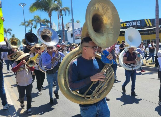 Videos: Quieren silenciar a la música de banda en Mazatlán. Empresarios crean “alianza antirruido”