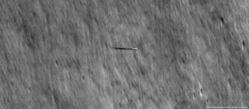 NASA avista objeto que gira rápidamente alrededor de la Luna
